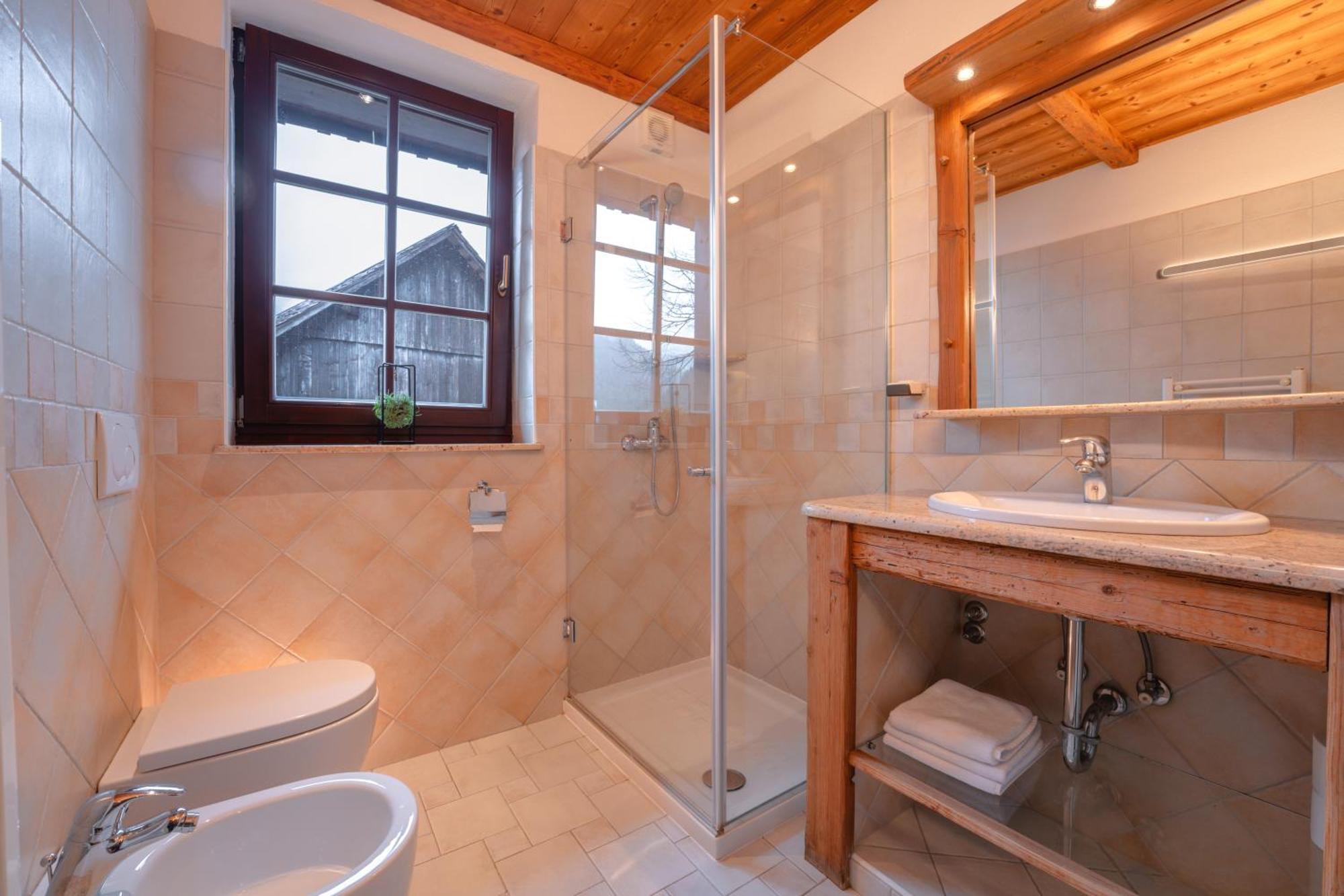 Hotel Gostilna Pri Martinu à Kranjska Gora Extérieur photo