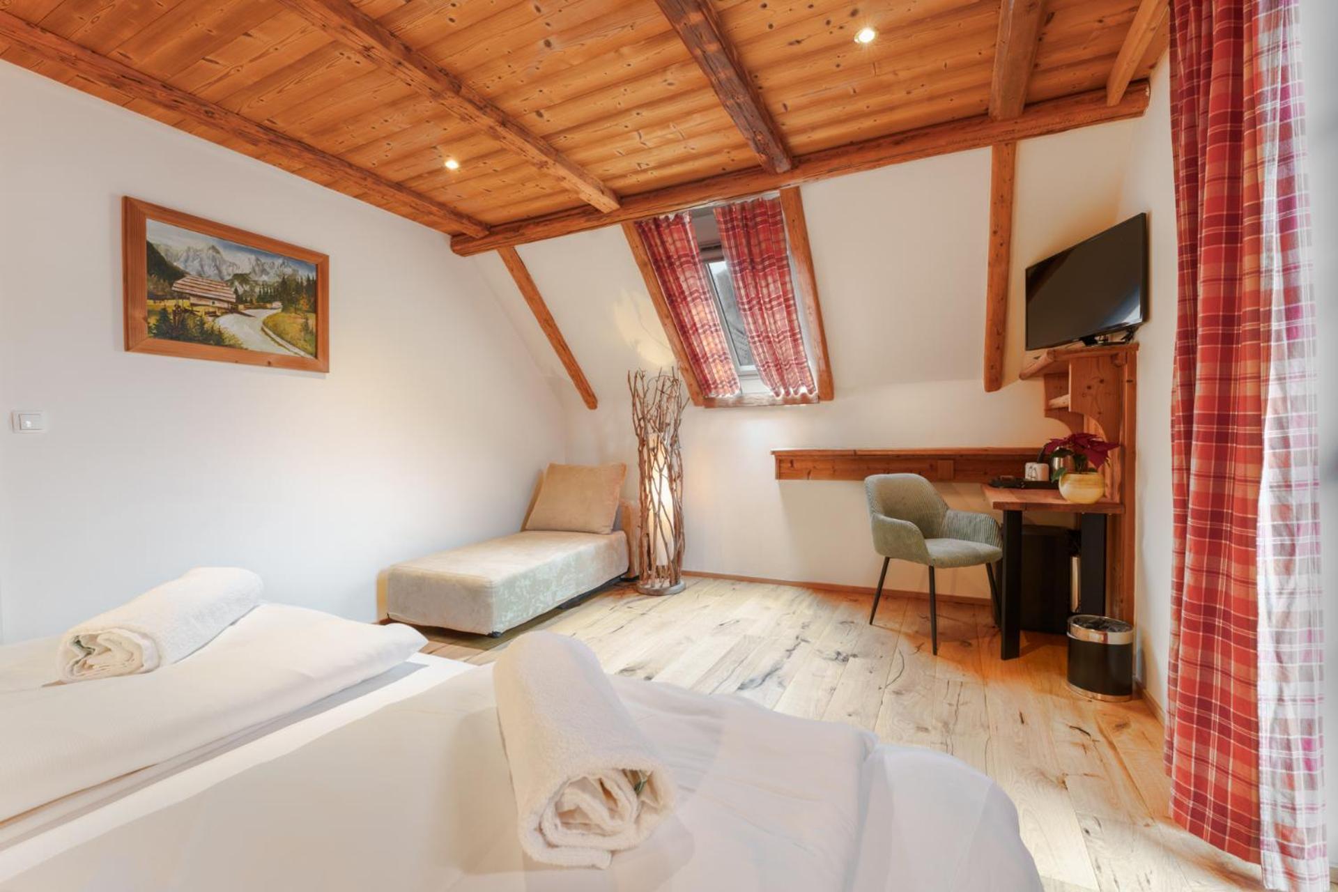 Hotel Gostilna Pri Martinu à Kranjska Gora Extérieur photo