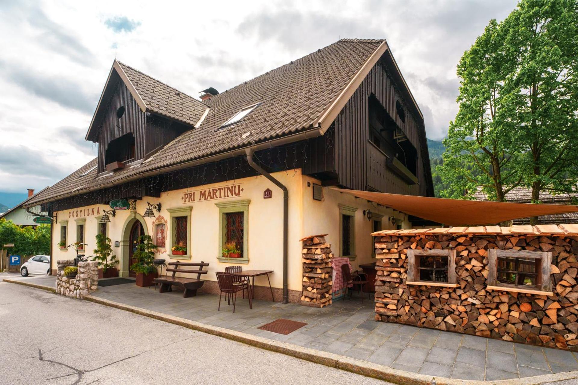 Hotel Gostilna Pri Martinu à Kranjska Gora Extérieur photo