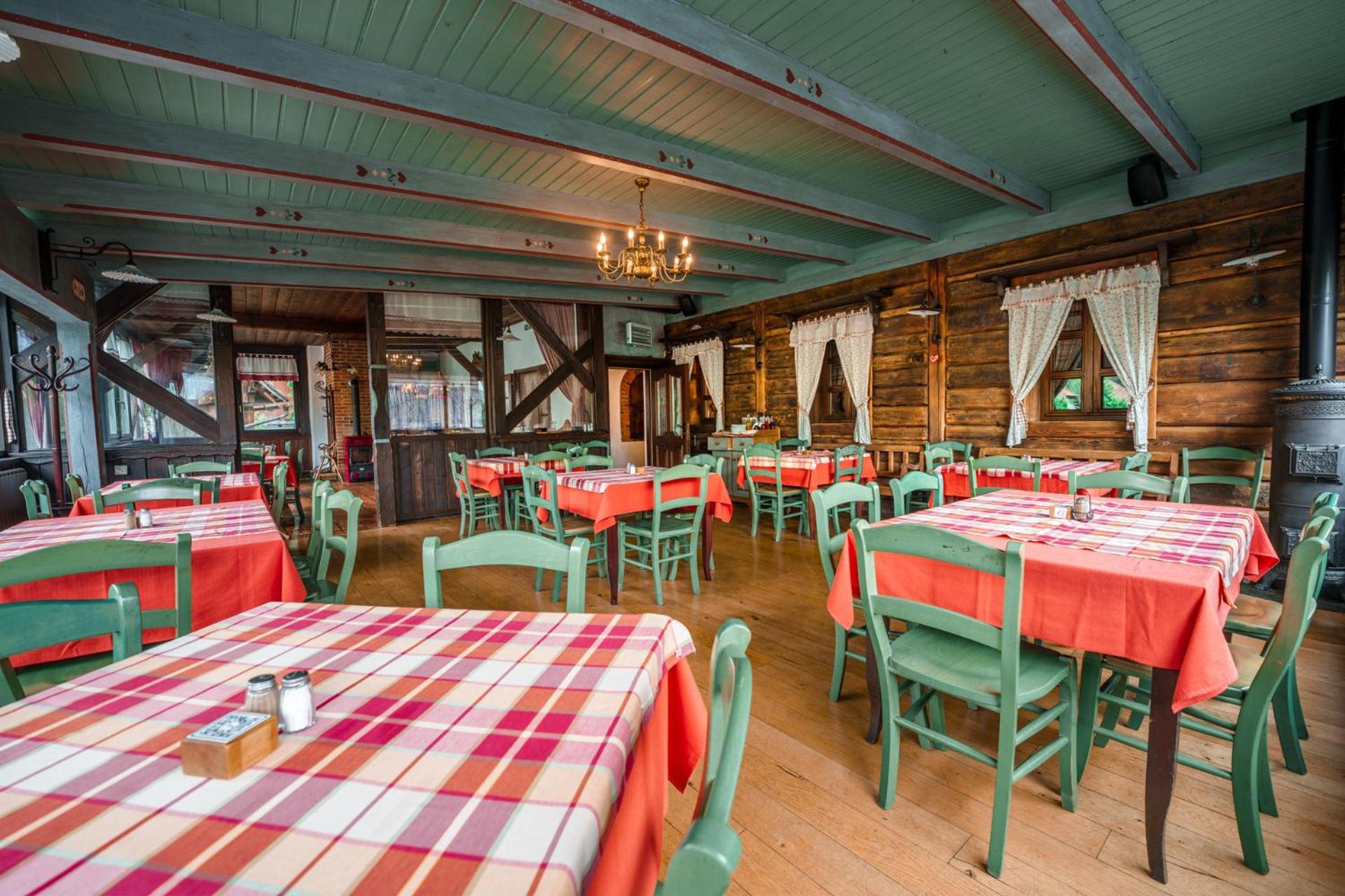 Hotel Gostilna Pri Martinu à Kranjska Gora Extérieur photo